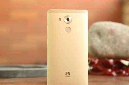 Huawei Mate 8 debutta oggi in Cina